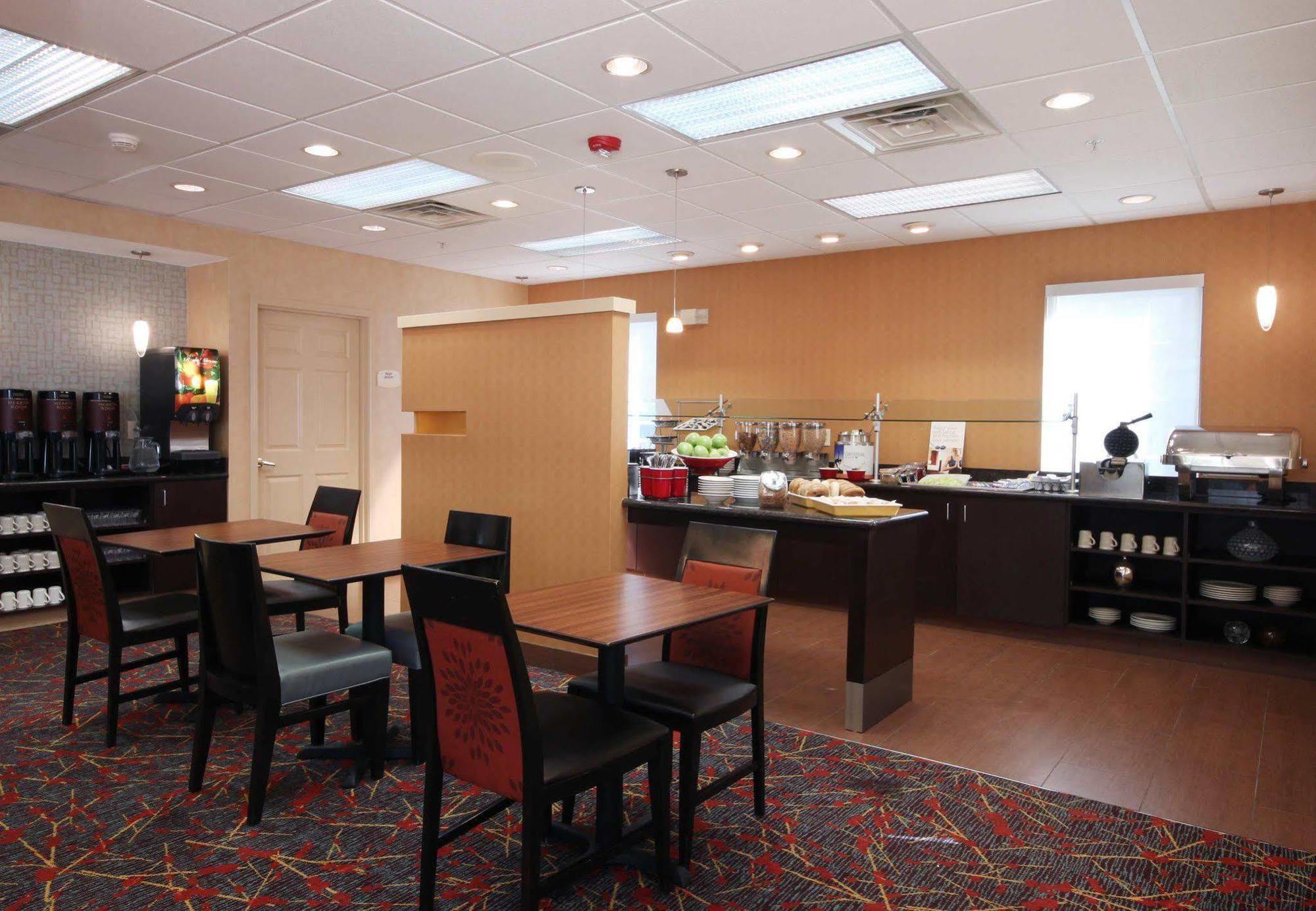 Residence Inn Houston North المطعم الصورة